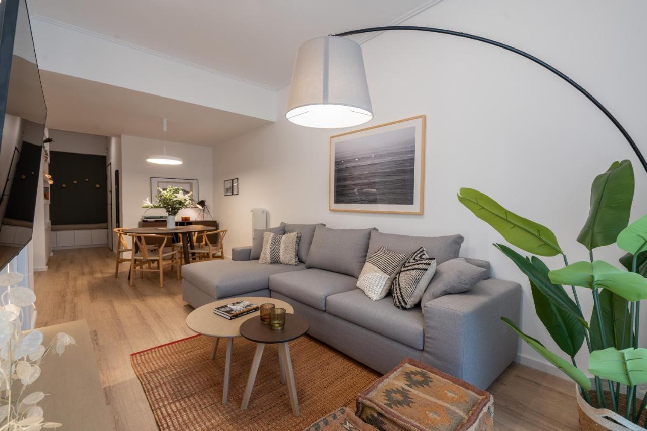 Unique 2 Bedrooms Apartment, Steps To Plaka And City Center أثينا المظهر الخارجي الصورة