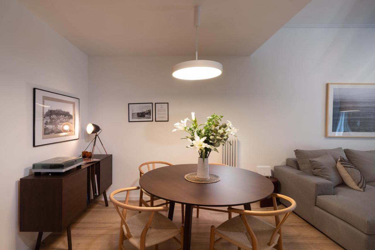Unique 2 Bedrooms Apartment, Steps To Plaka And City Center أثينا المظهر الخارجي الصورة