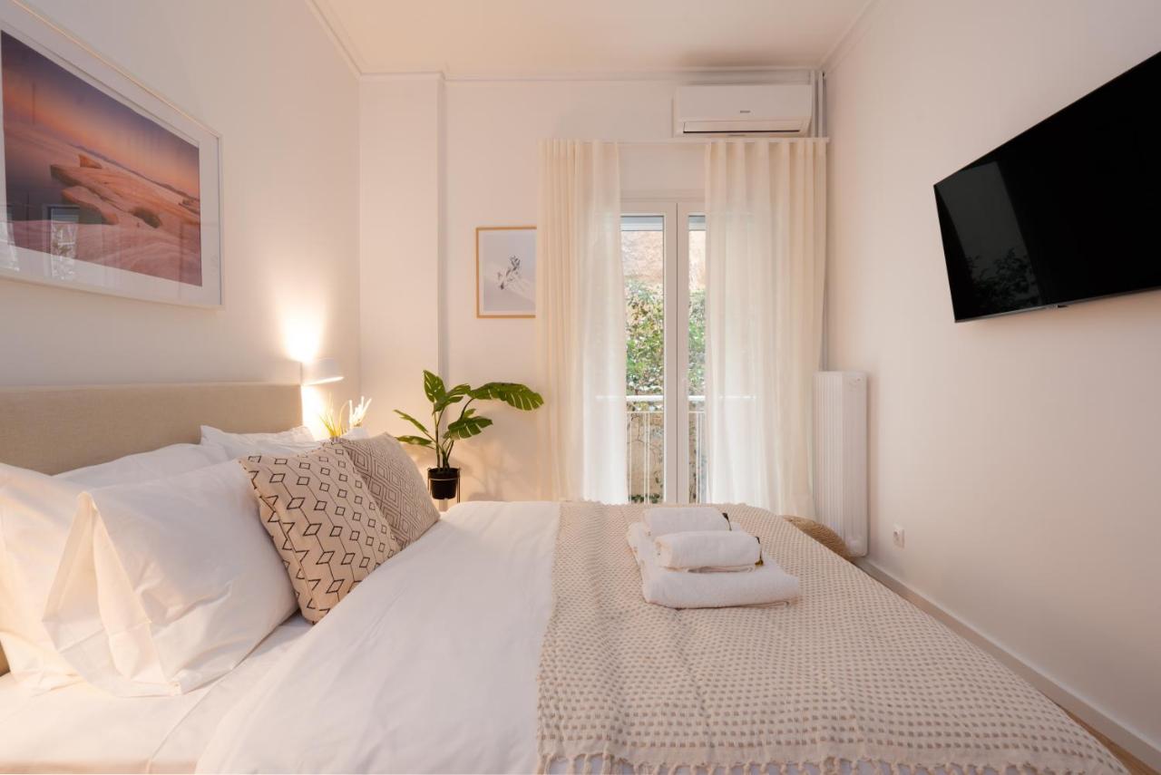 Unique 2 Bedrooms Apartment, Steps To Plaka And City Center أثينا المظهر الخارجي الصورة