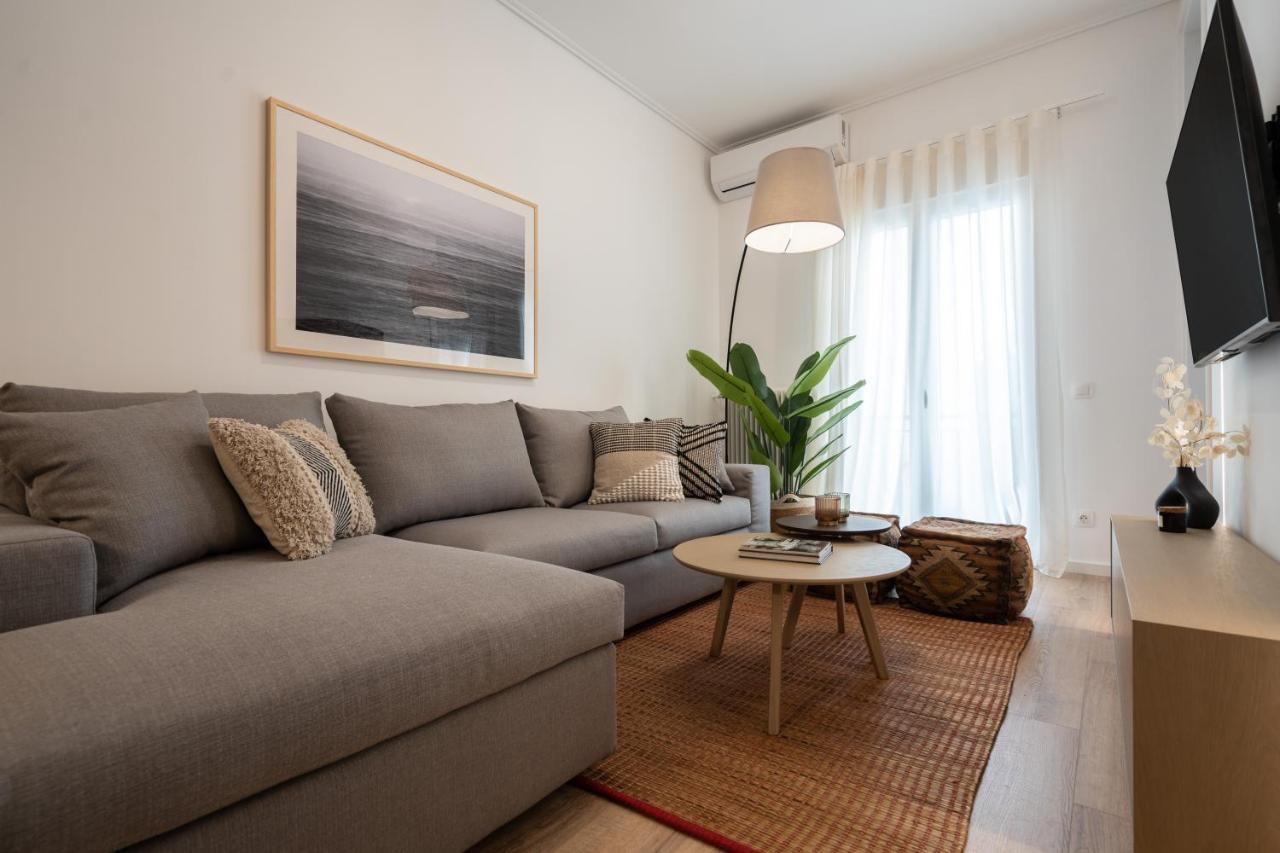 Unique 2 Bedrooms Apartment, Steps To Plaka And City Center أثينا المظهر الخارجي الصورة