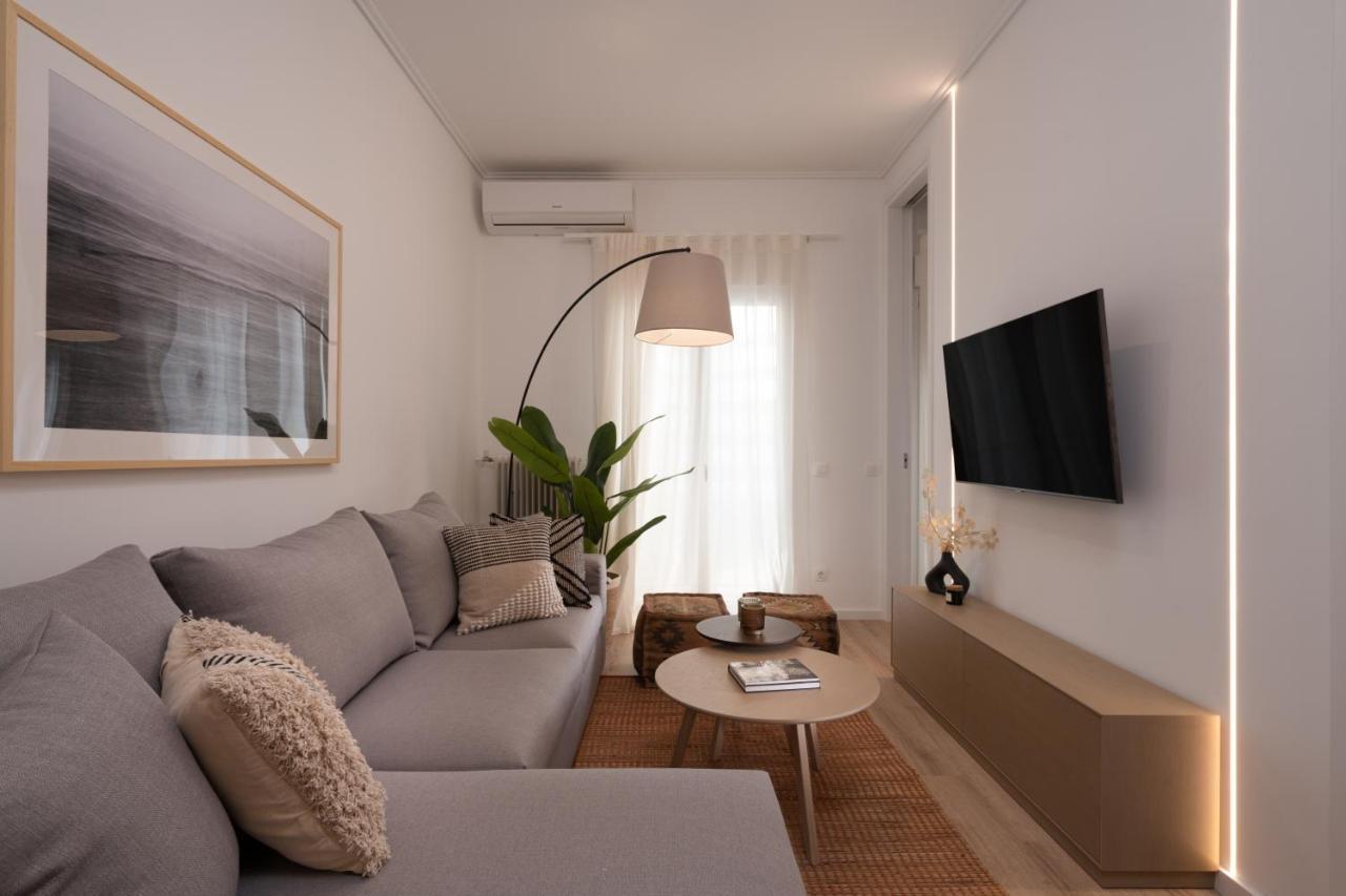Unique 2 Bedrooms Apartment, Steps To Plaka And City Center أثينا المظهر الخارجي الصورة